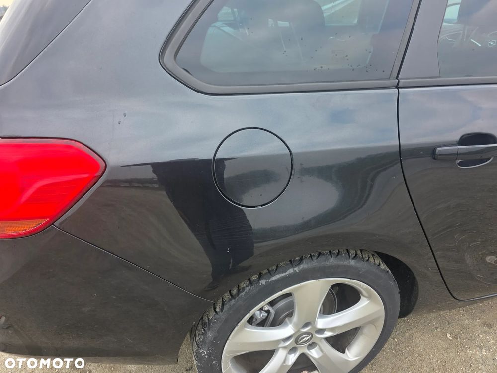 Opel Astra 2.0 CDTI DPF Design Edition - 10