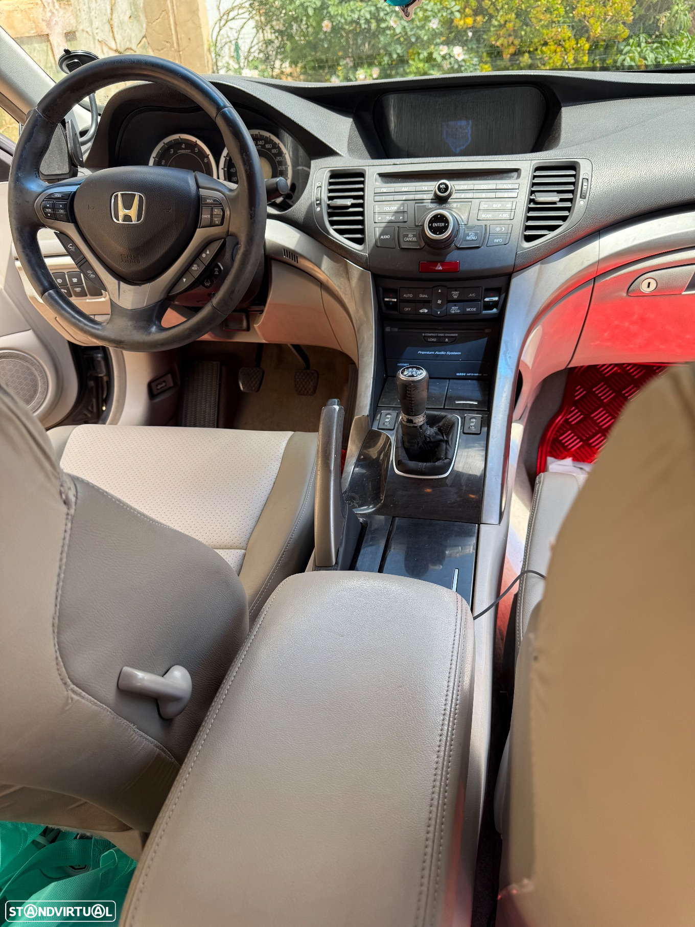 Honda Accord 2.2 i-DTEC Elegance E.Limitada - 4