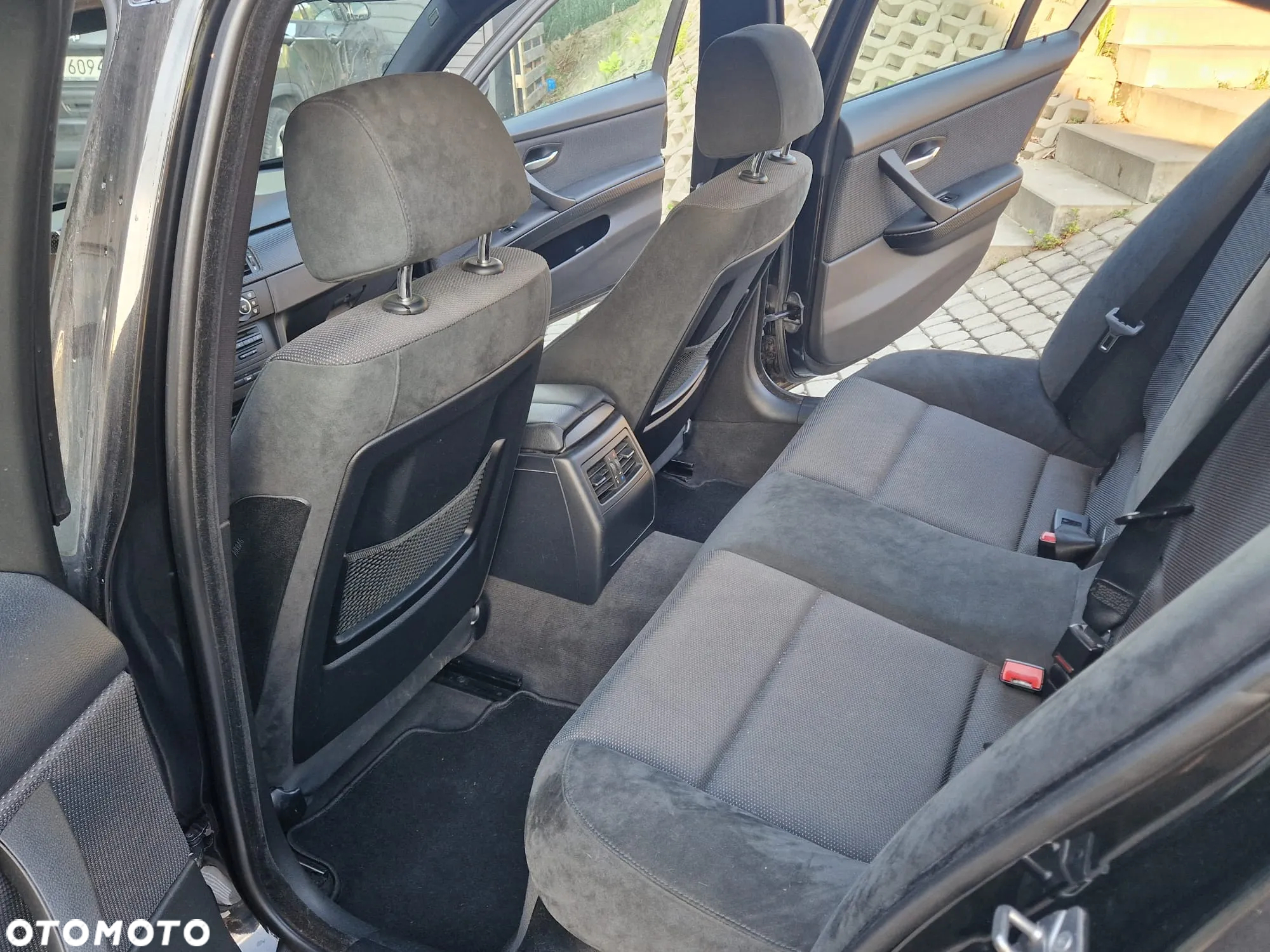 BMW Seria 3 318i - 14