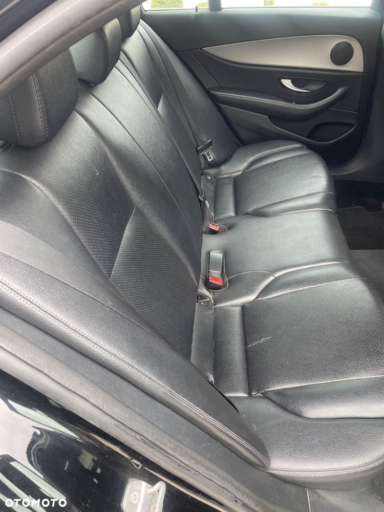 Mercedes-Benz Klasa E 200 d 9G-TRONIC Exclusive - 21