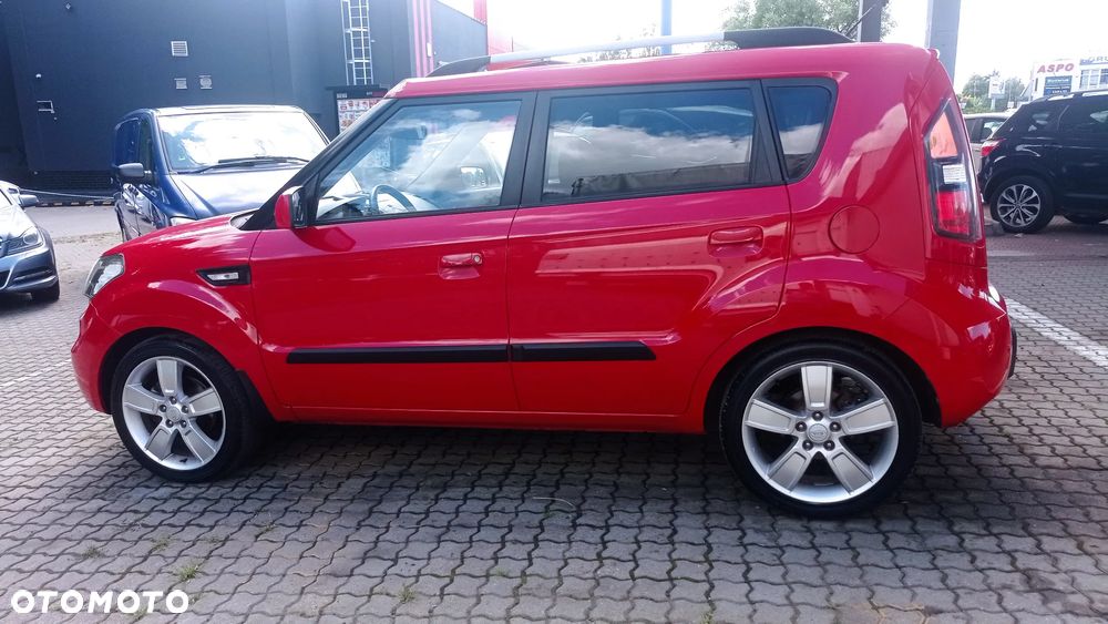 Kia Soul 1.6 L - 23