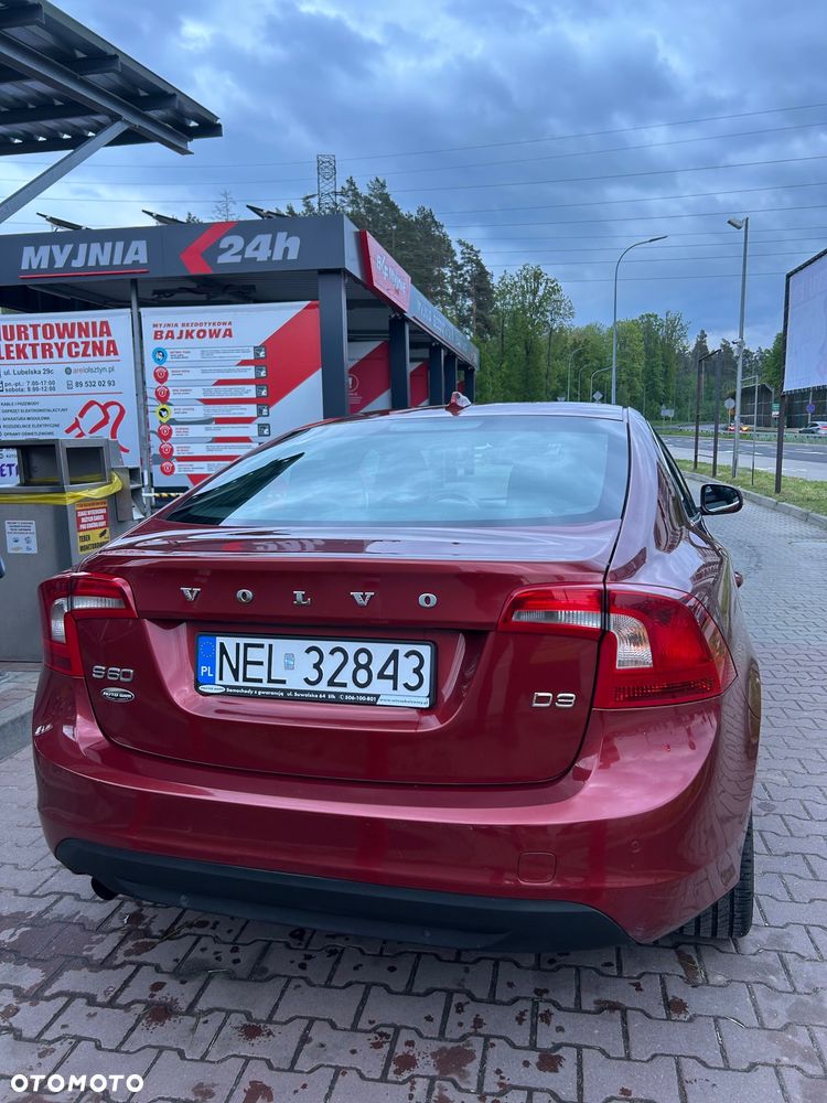 Volvo S60 D3 Summum - 6