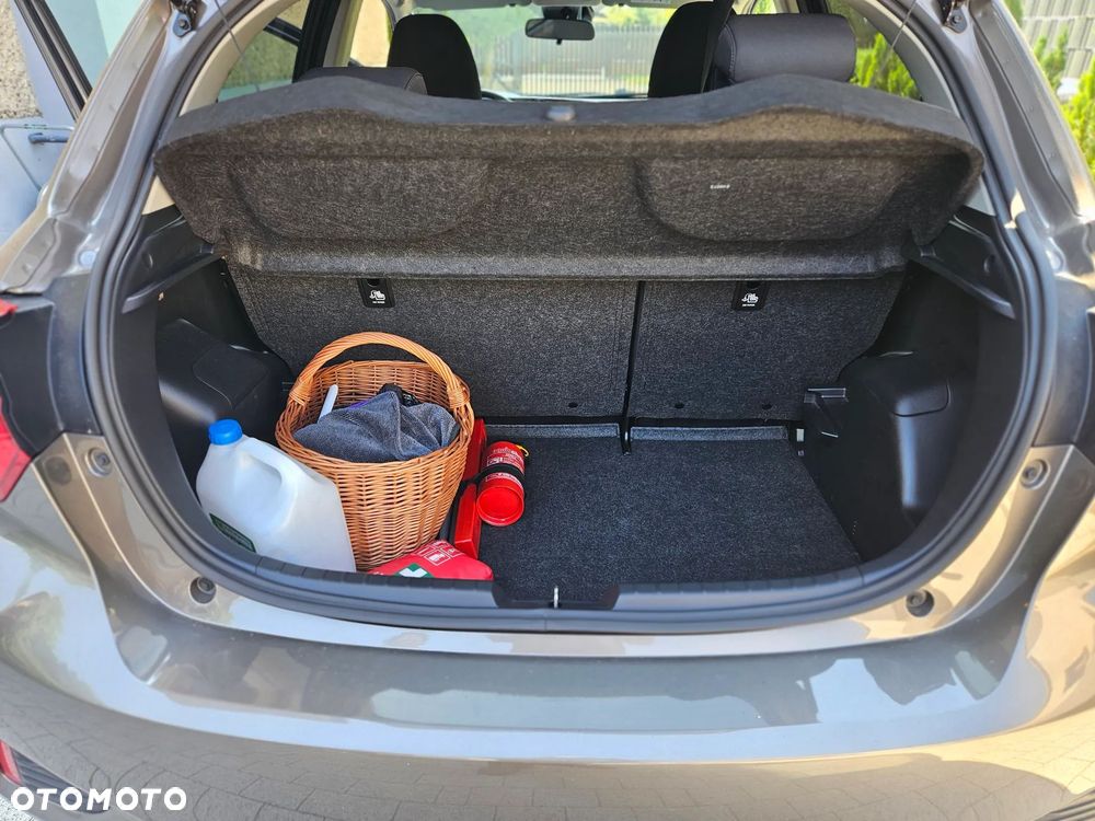 Toyota Yaris 1.5 Premium - 9