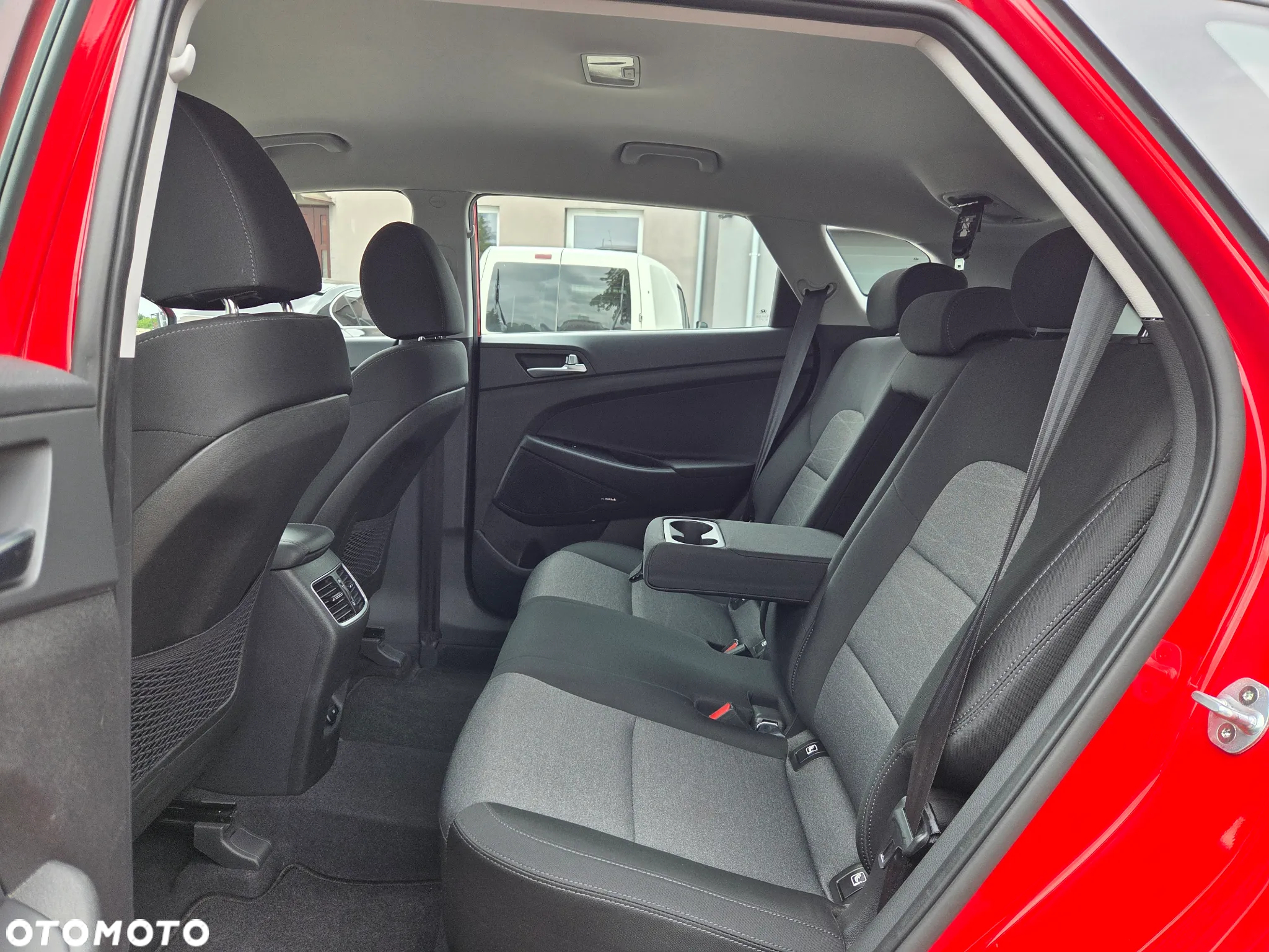 Hyundai Tucson 1.6 GDi 2WD Trend - 34