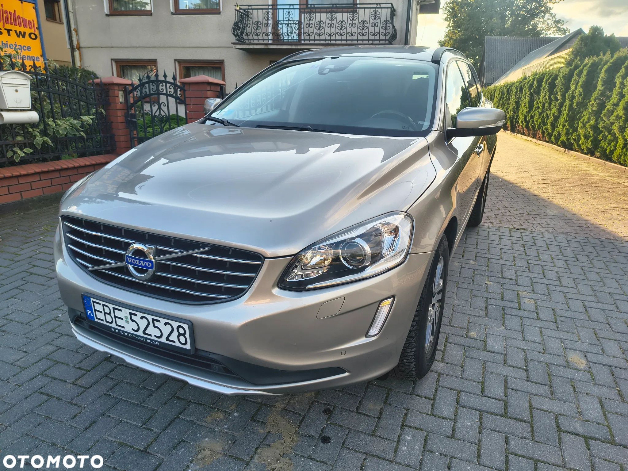 Volvo XC 60 D4 AWD Summum - 1