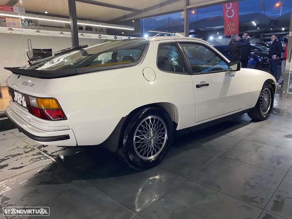 Porsche 924 - 5