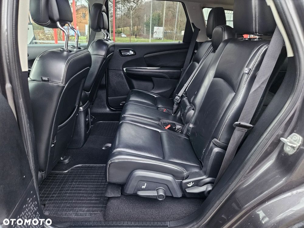 Fiat Freemont 2.0 Multijet 16V DPF Automatik Allrad Black Code - 33