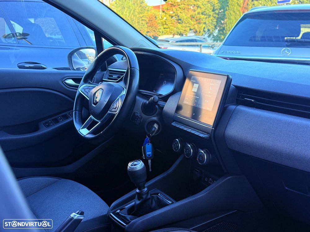 Renault Clio BLUE dCi 100 BUSINESS EDITION - 8