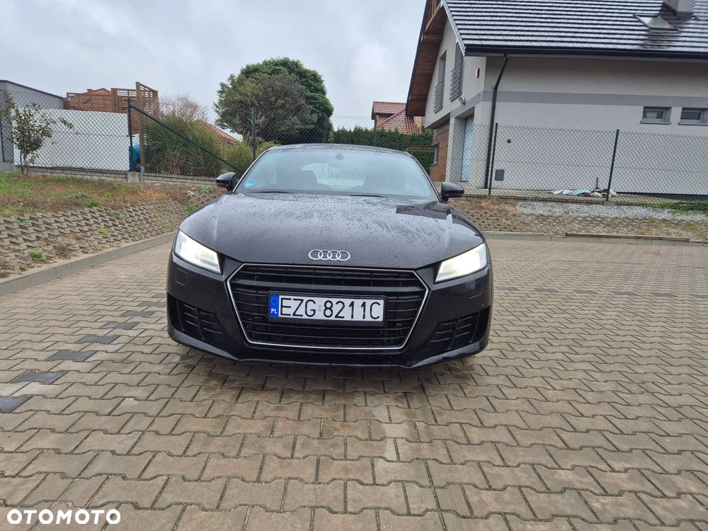 Audi TT S Coupé - 2