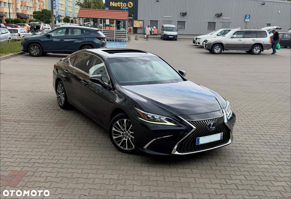 Lexus ES 300h Prestige - 2