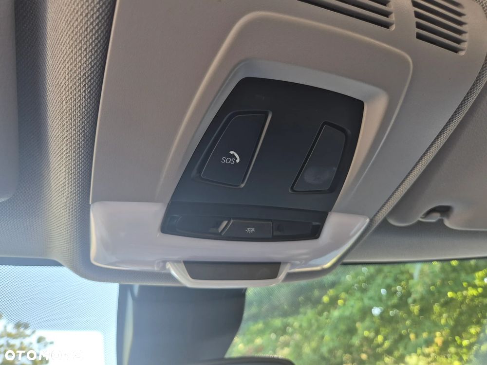 BMW Seria 2 218d Advantage - 25
