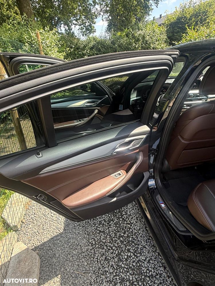BMW Seria 5 - 32