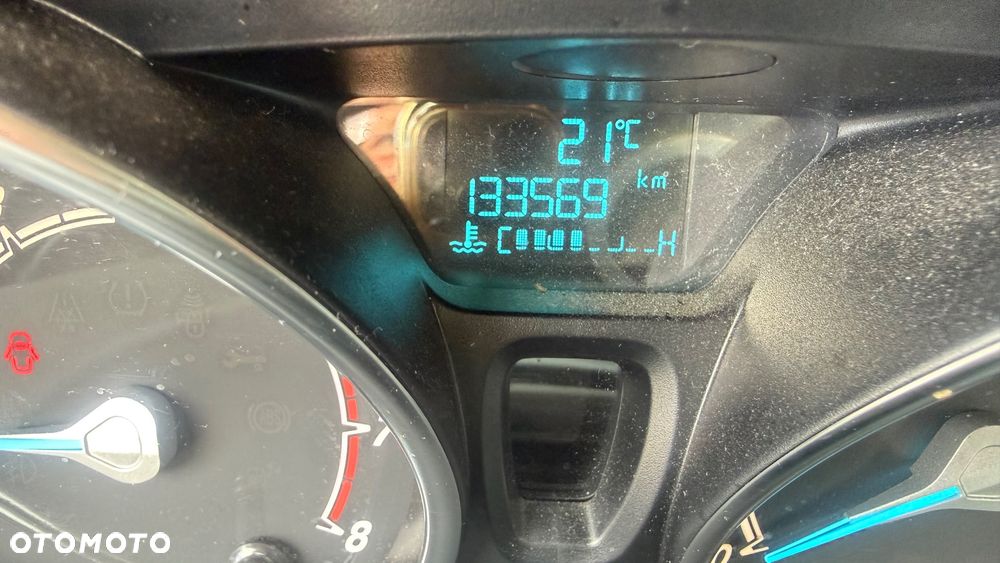 Ford Fiesta - 16