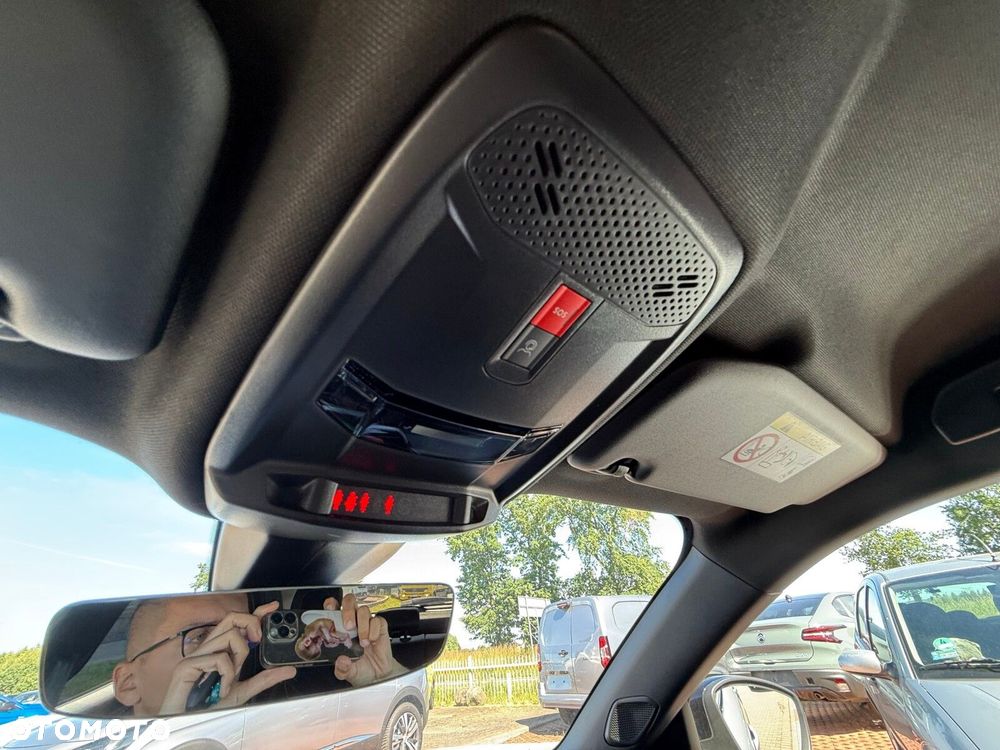 Peugeot 2008 PureTech 130 GT S&S EAT8 - 19