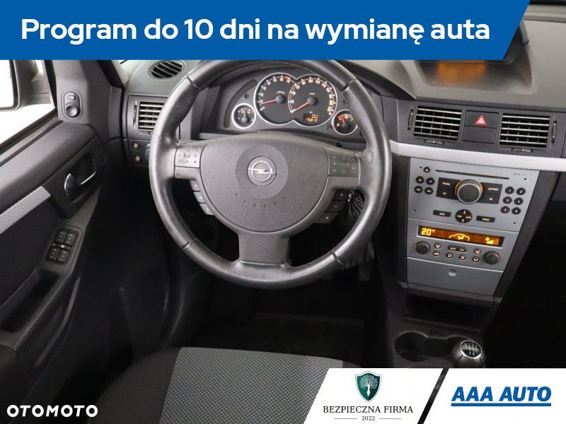 Opel Meriva - 9