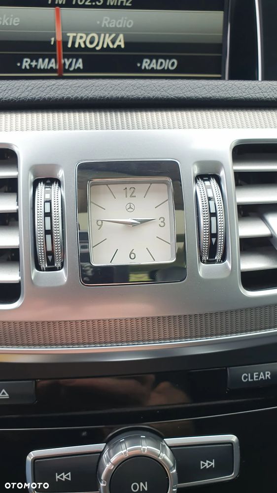 Mercedes-Benz Klasa E 220 BlueTEC 9G-TRONIC - 30