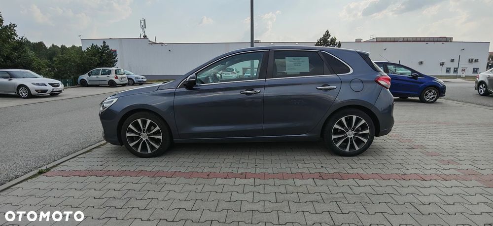 Hyundai i30 1.6 CRDi Premium - 8
