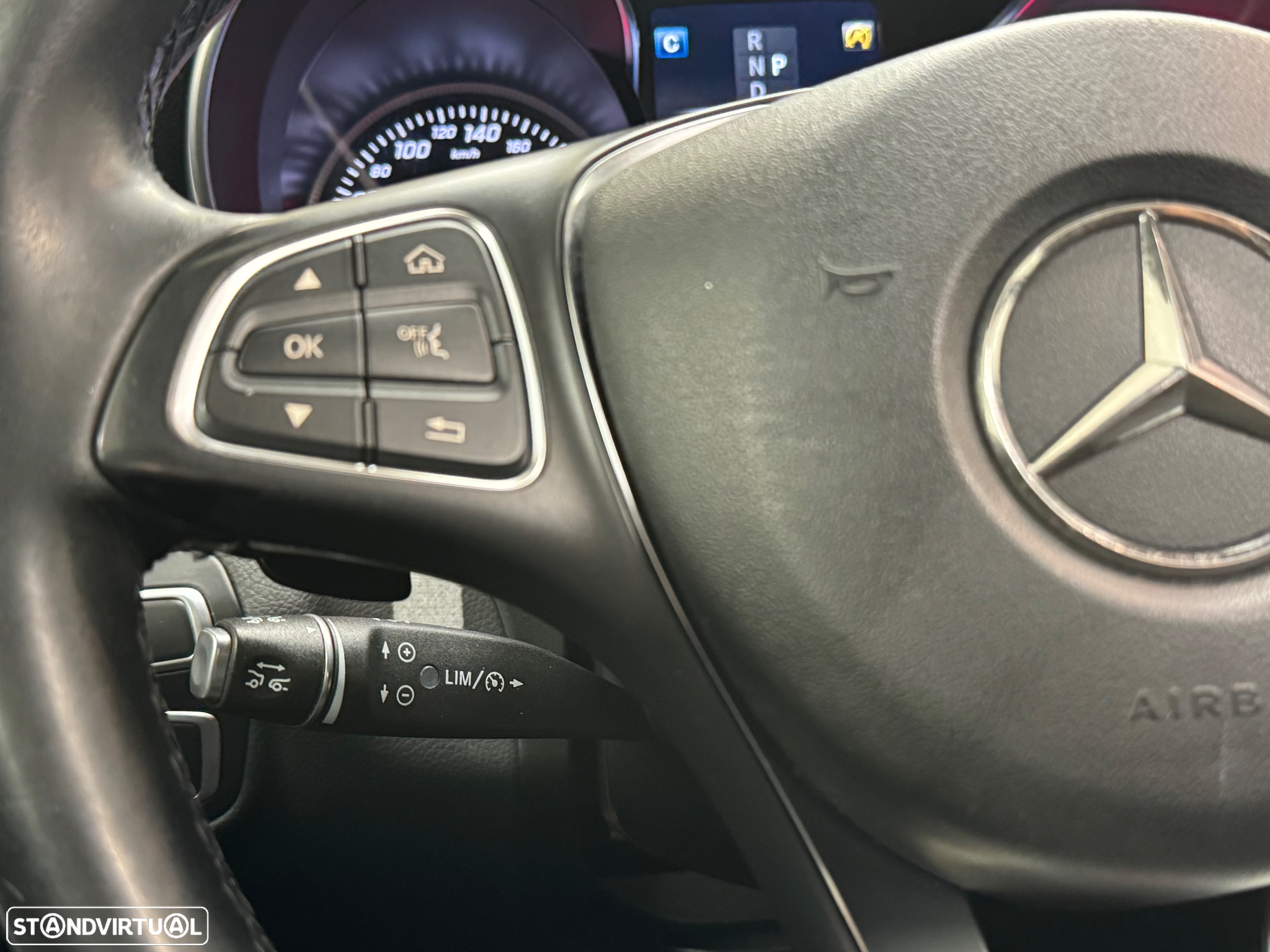 Mercedes-Benz GLC 220 - 29