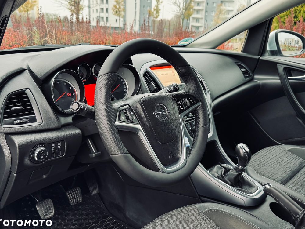 Opel Astra 1.4 Turbo Cosmo - 20