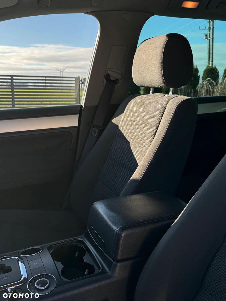 Volkswagen Touareg 2.5 R5 TDI DPF Tiptr - 16
