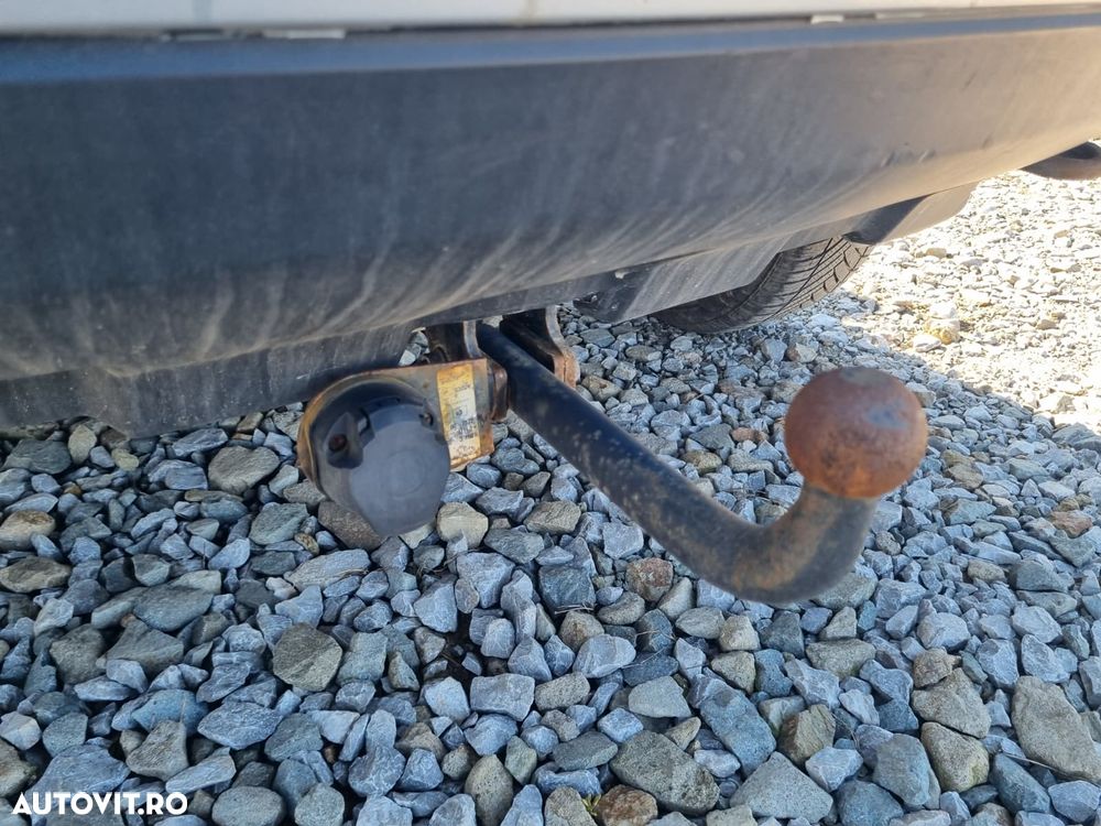 Land Rover Freelander 2.2 TD4 E - 32