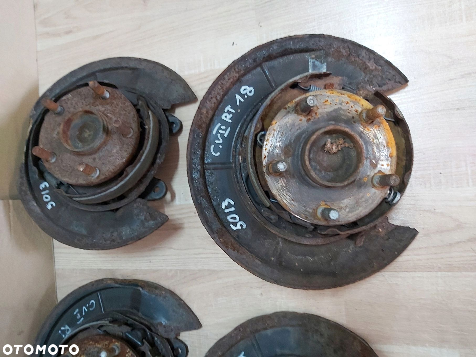 Toyota Corolla Verso II tarcza kotwiczna tył prawa - 4