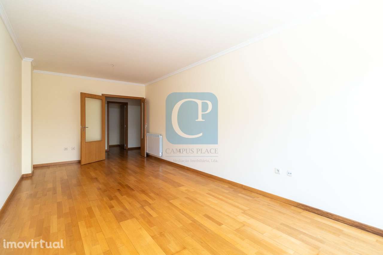 Apartamento T2 em Ramalde, Porto - Grande imagem: 2/29