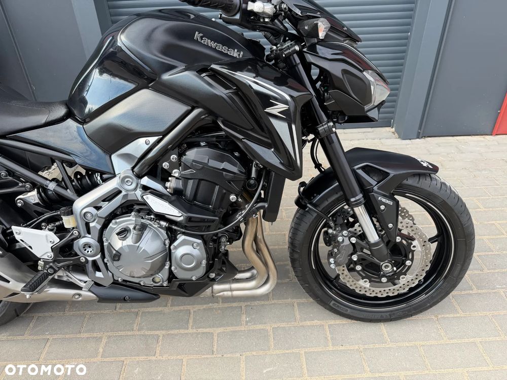 Kawasaki Z 900 - 11
