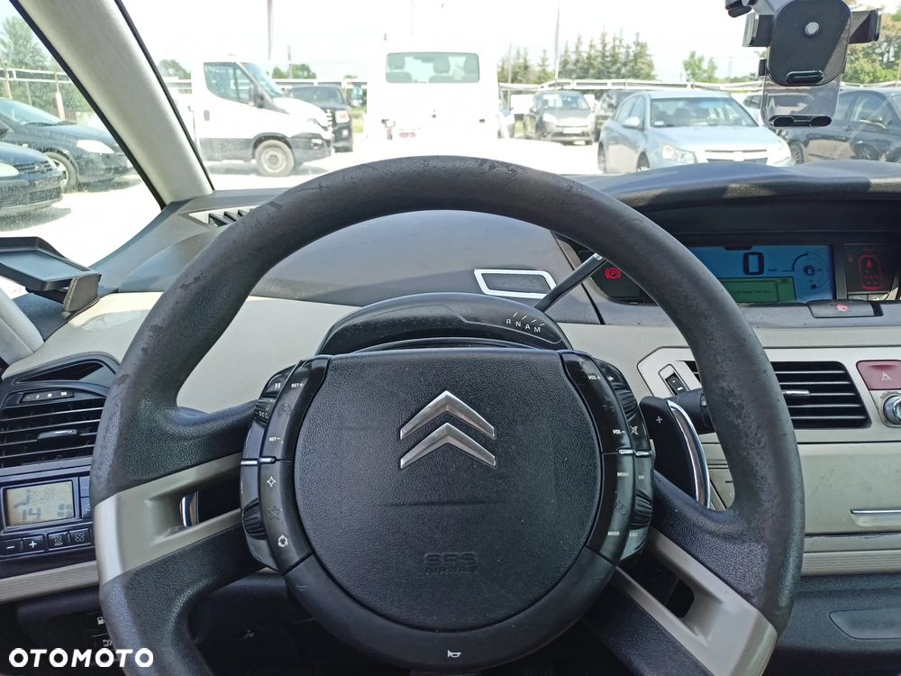 Citroën C4 Grand Picasso - 9