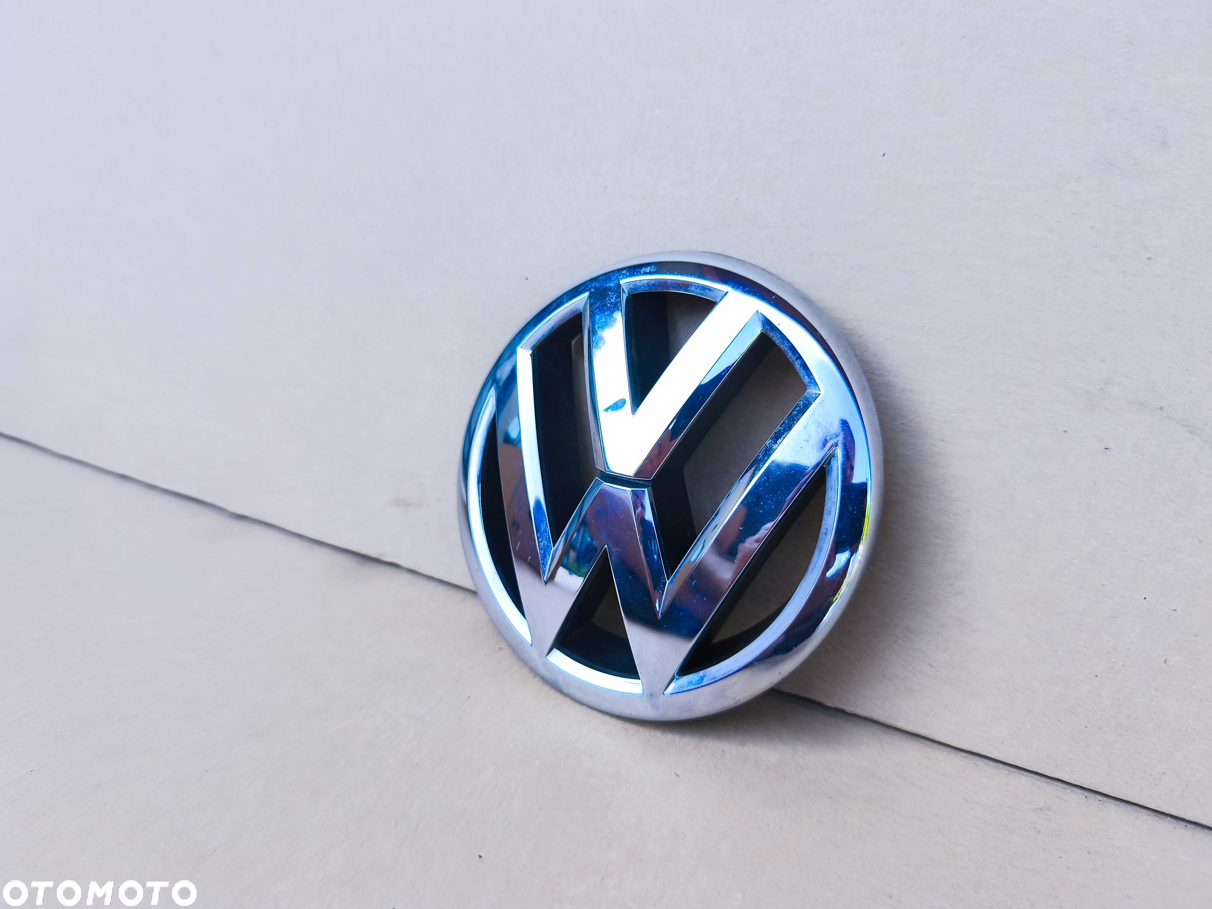 VW EOS znaczek emblemat logo grila chrom 1Q0.853.601 - 3
