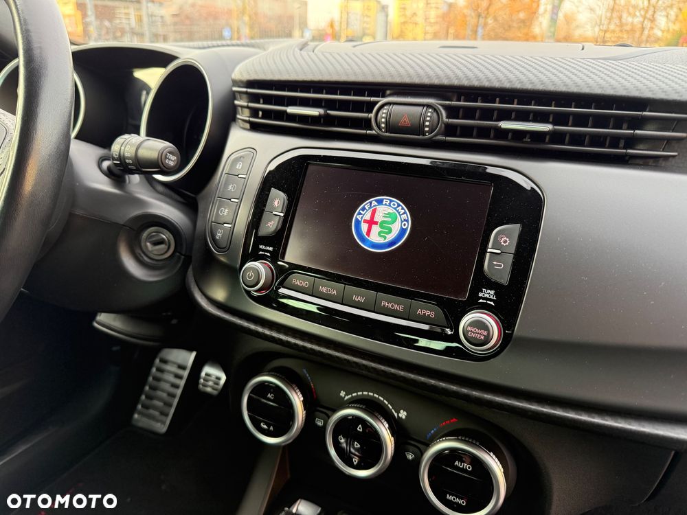 Alfa Romeo Giulietta 1.6 JTDM Sport - 25