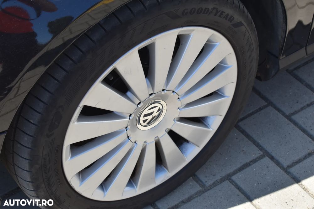Volkswagen Passat 2.0 TDI DPF 4Motion Sportline - 19