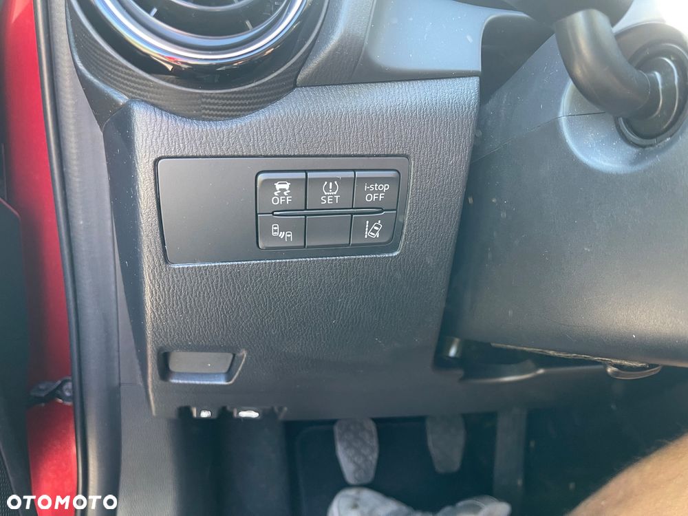Mazda 2 - 17