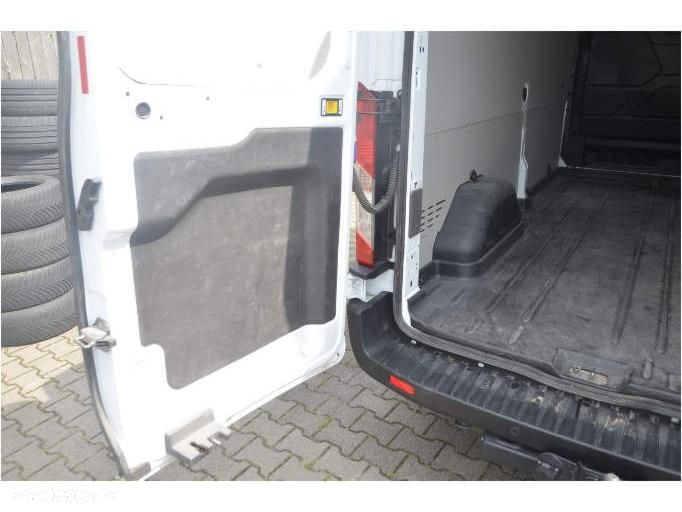 Ford Transit - 31