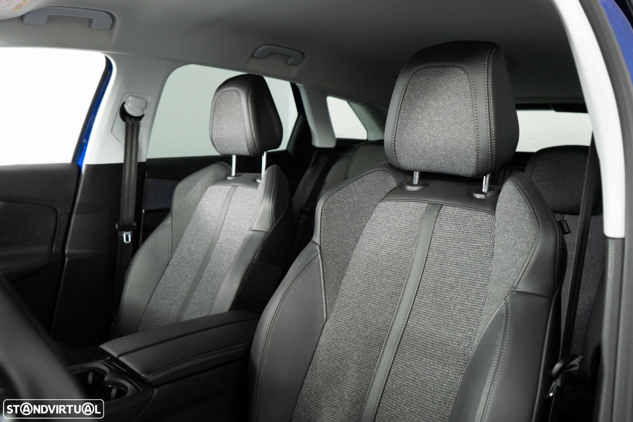 Peugeot 3008 1.6 Hybrid Allure e-EAT8 - 8