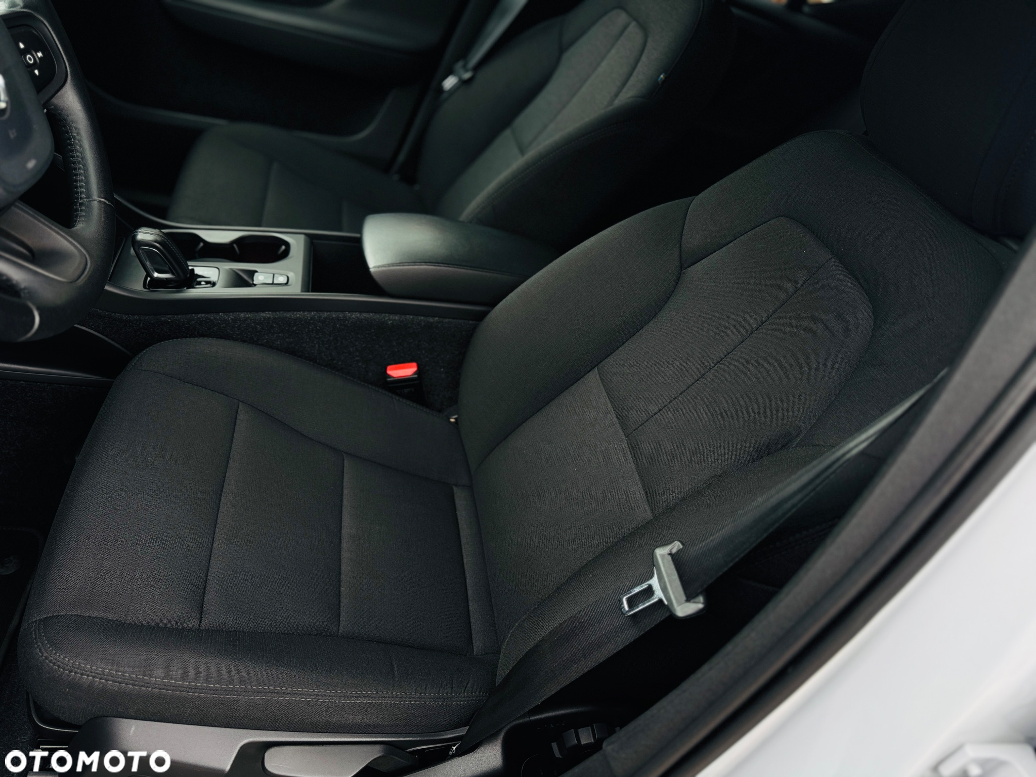 Volvo XC 40 D3 Momentum Pro - 5