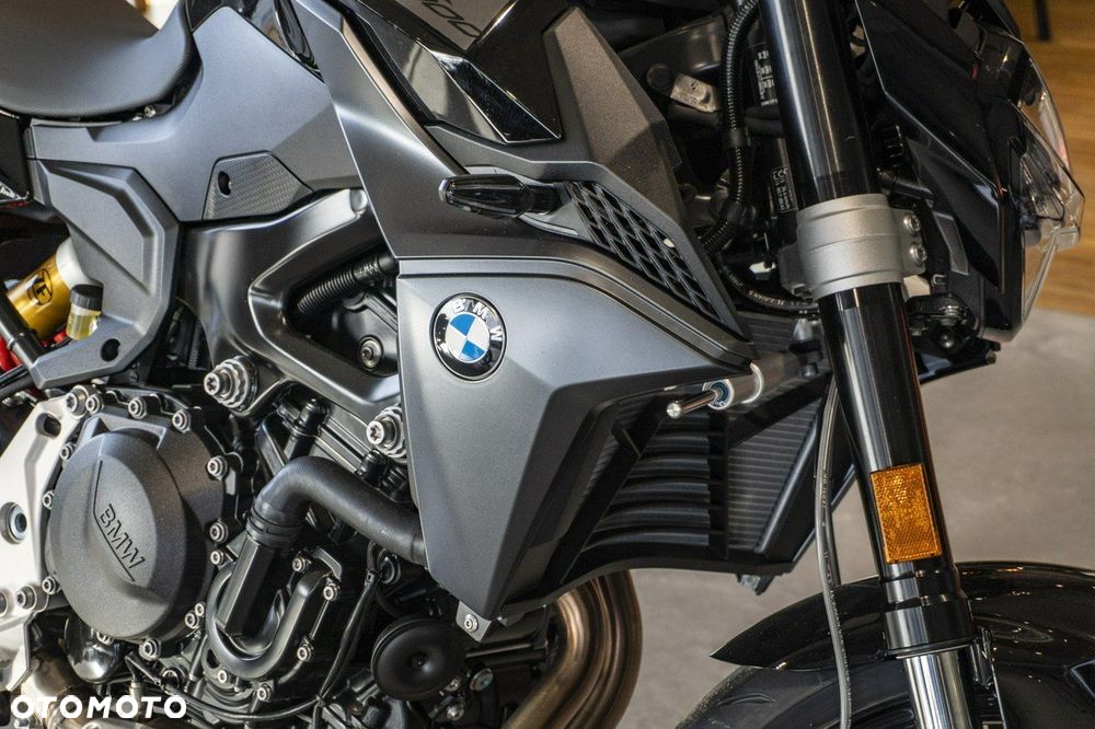 BMW F - 7