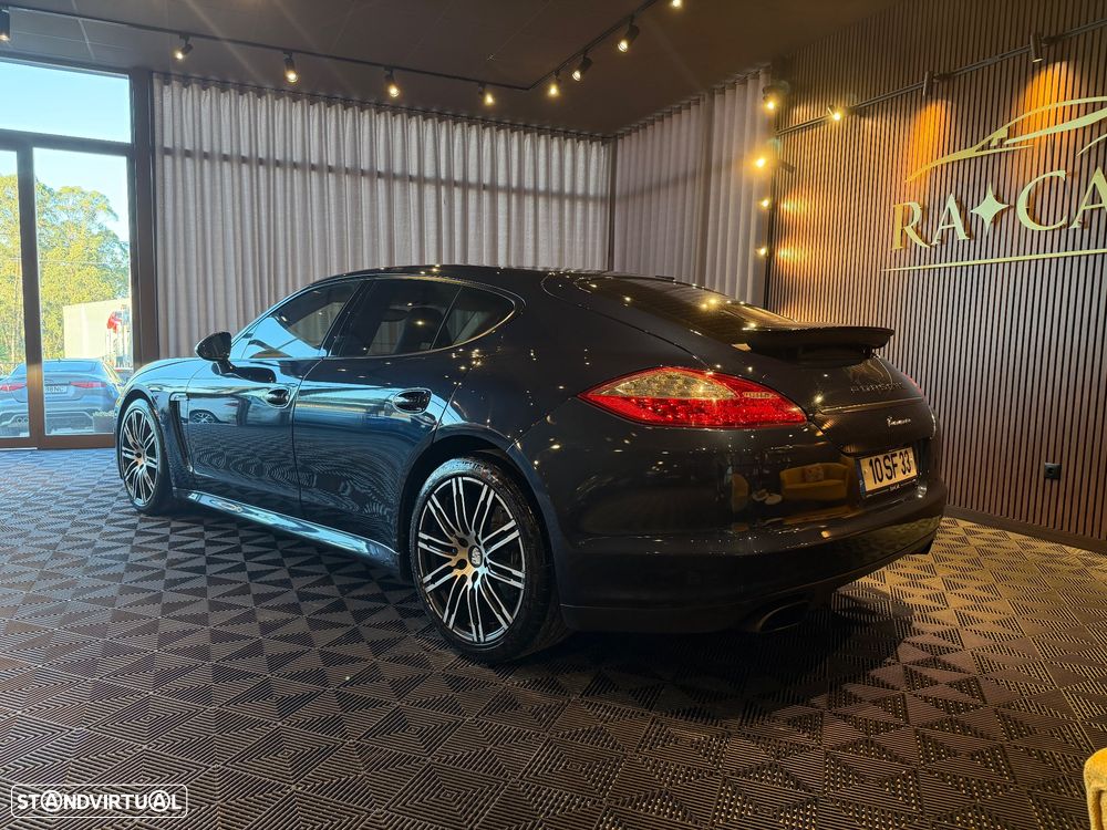 Porsche Panamera Platinum Edition - 5