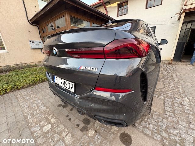 BMW X6 M50i - 3