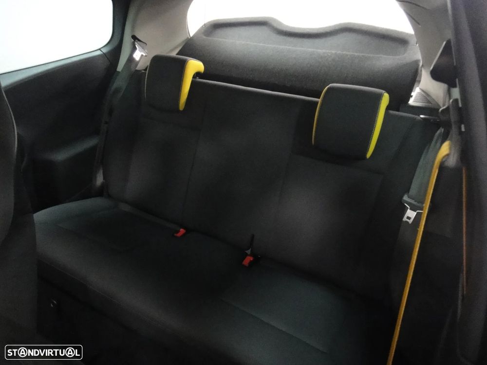 Renault Clio 2.0 16V Sport - 23