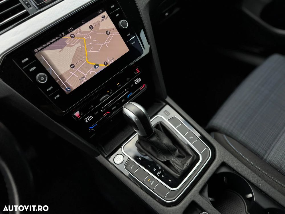 Volkswagen Passat Variant 1.4 TSI Plug-In-Hybrid DSG GTE - 13