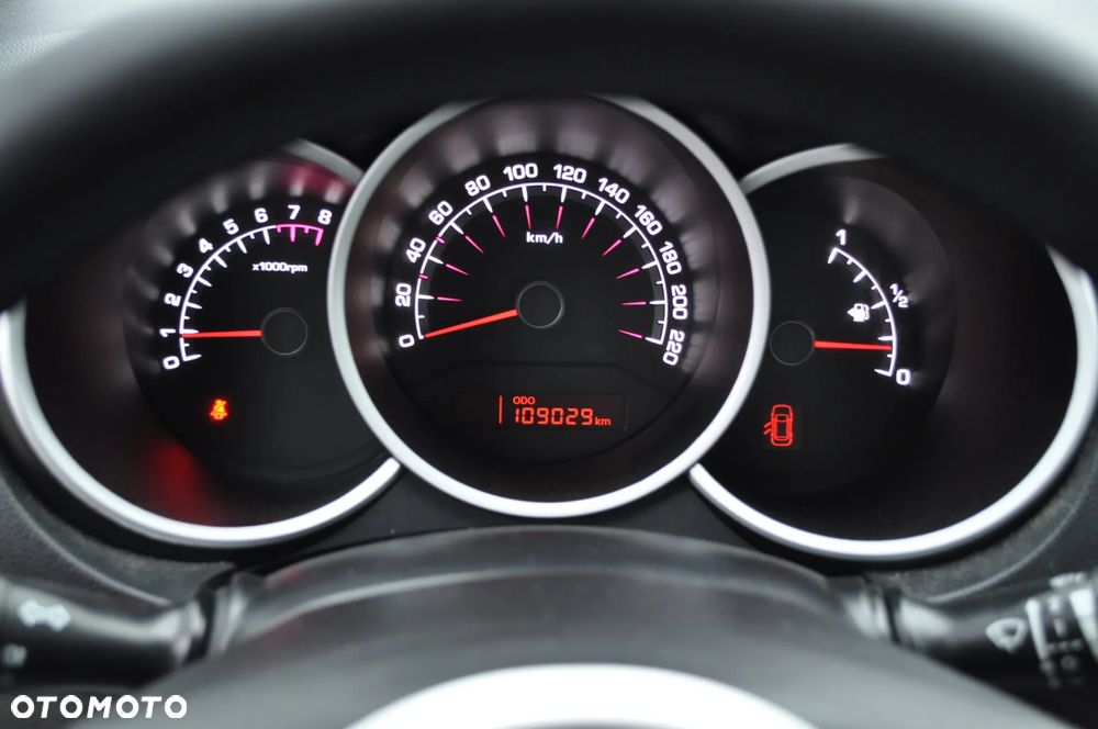 Kia Venga 1.6 CVVT Edition 7 - 19