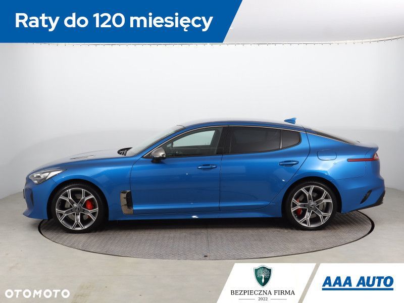 Kia Stinger - 4