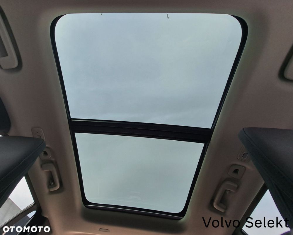 Volvo XC 90 - 26