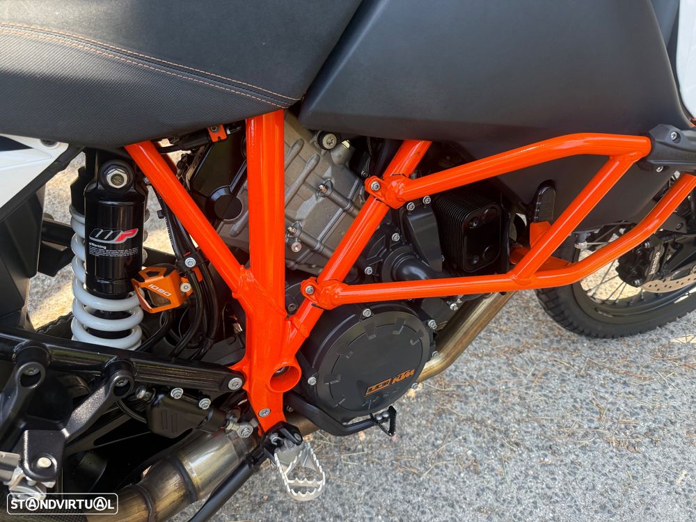 KTM 1090 Adventure R - 12