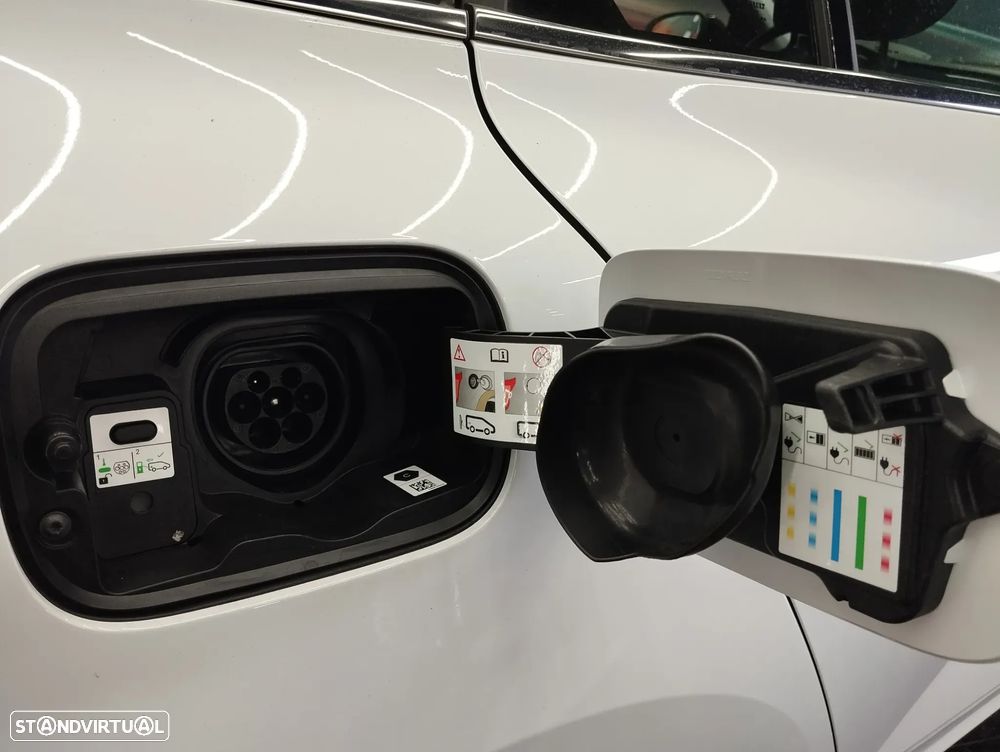 Renault Mégane Sport Tourer 1.6 E-Tech Plug-In Limited - 6