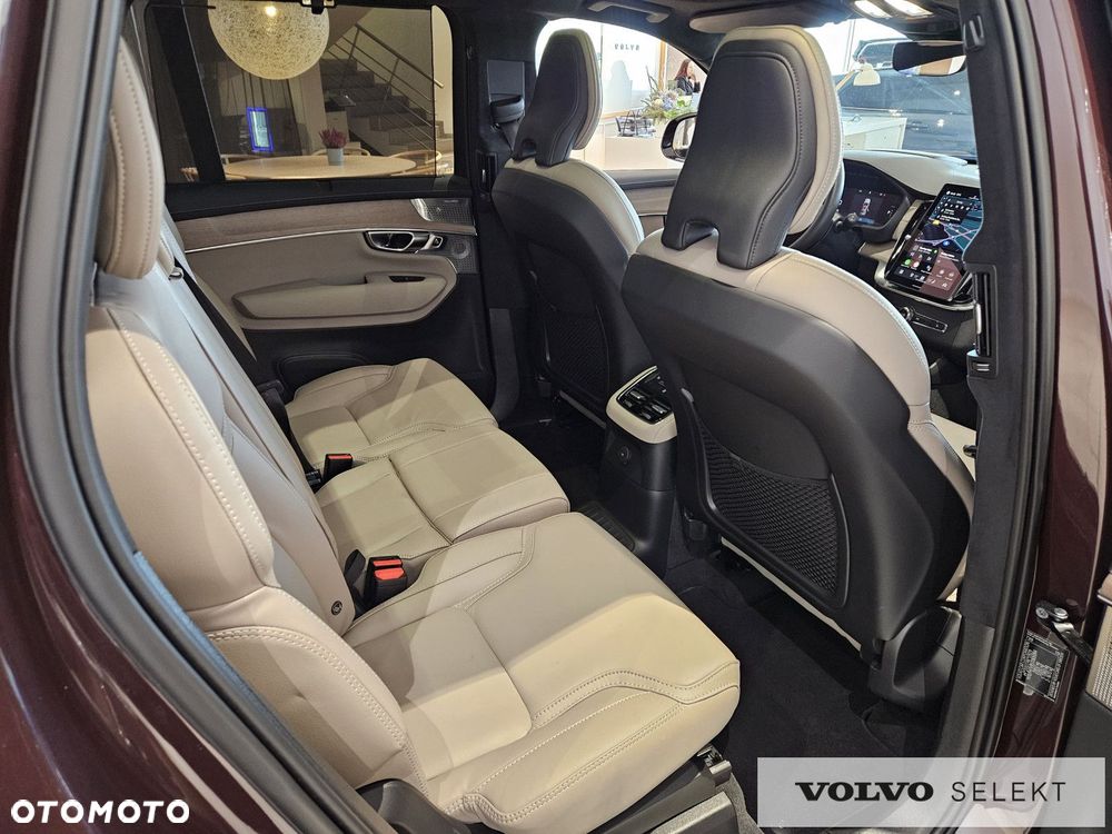 Volvo XC 90 - 29