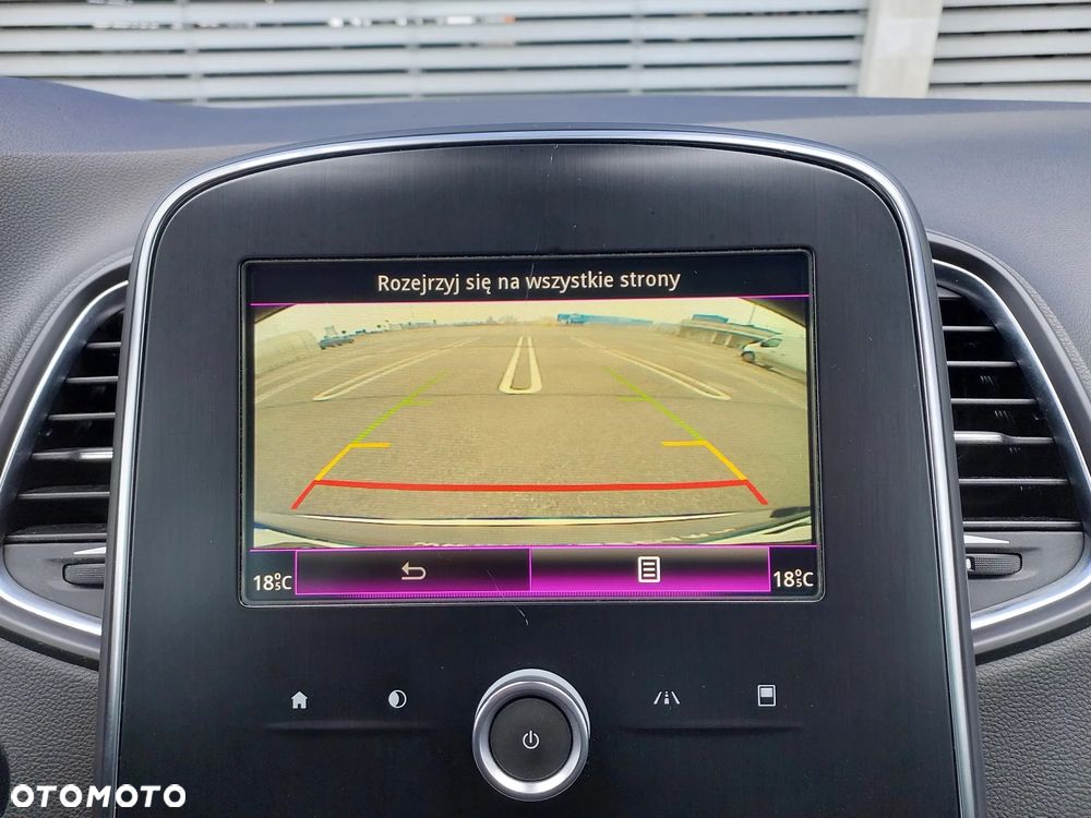 Renault Scenic ENERGY TCe 140 LIMITED - 32