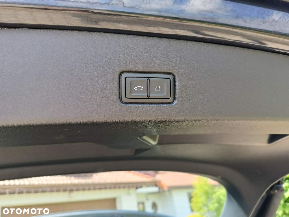Audi Q4 e-tron 45 82kWh S Line - 38
