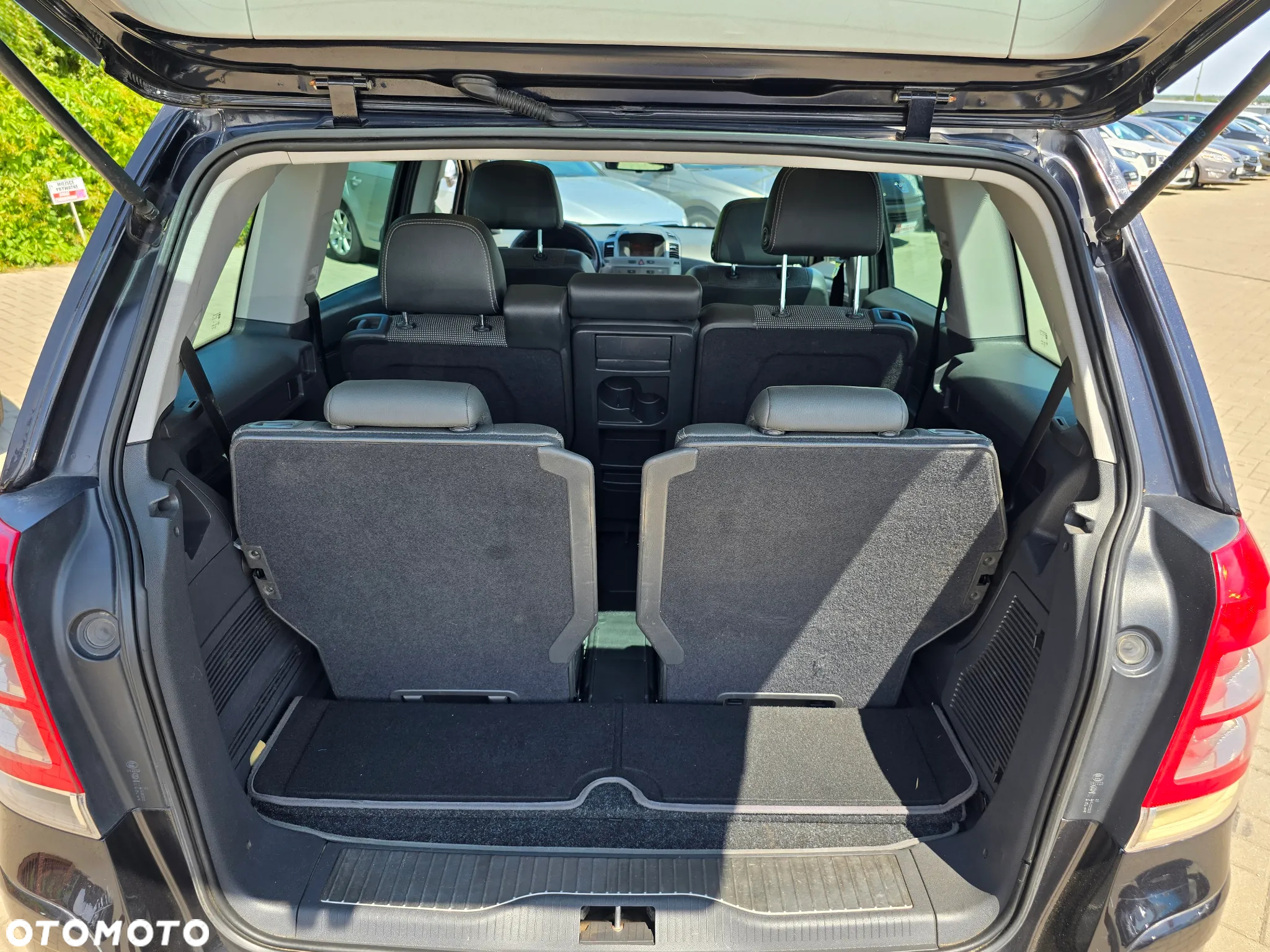 Opel Zafira - 19